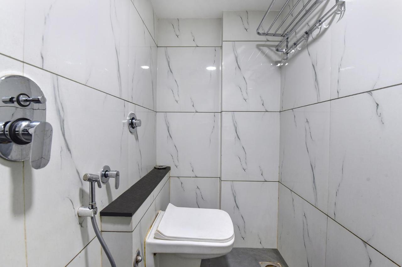 Fabhotel Udhna Inn, Near Udhna Junction Surat Exterior foto